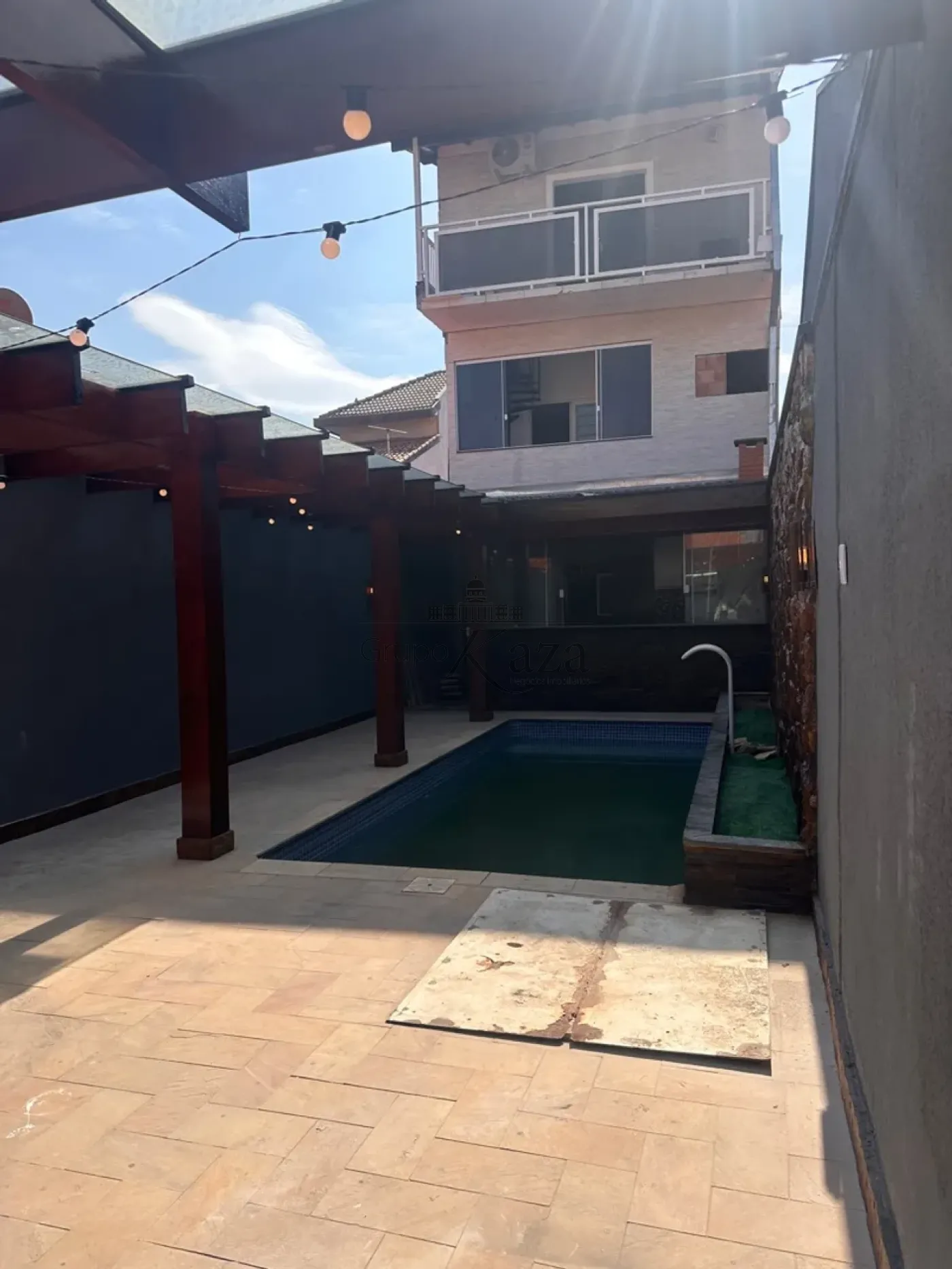 Foto 2 de Casa Sobrado em Residencial Altos do Bosque, São José dos Campos - imagem 2