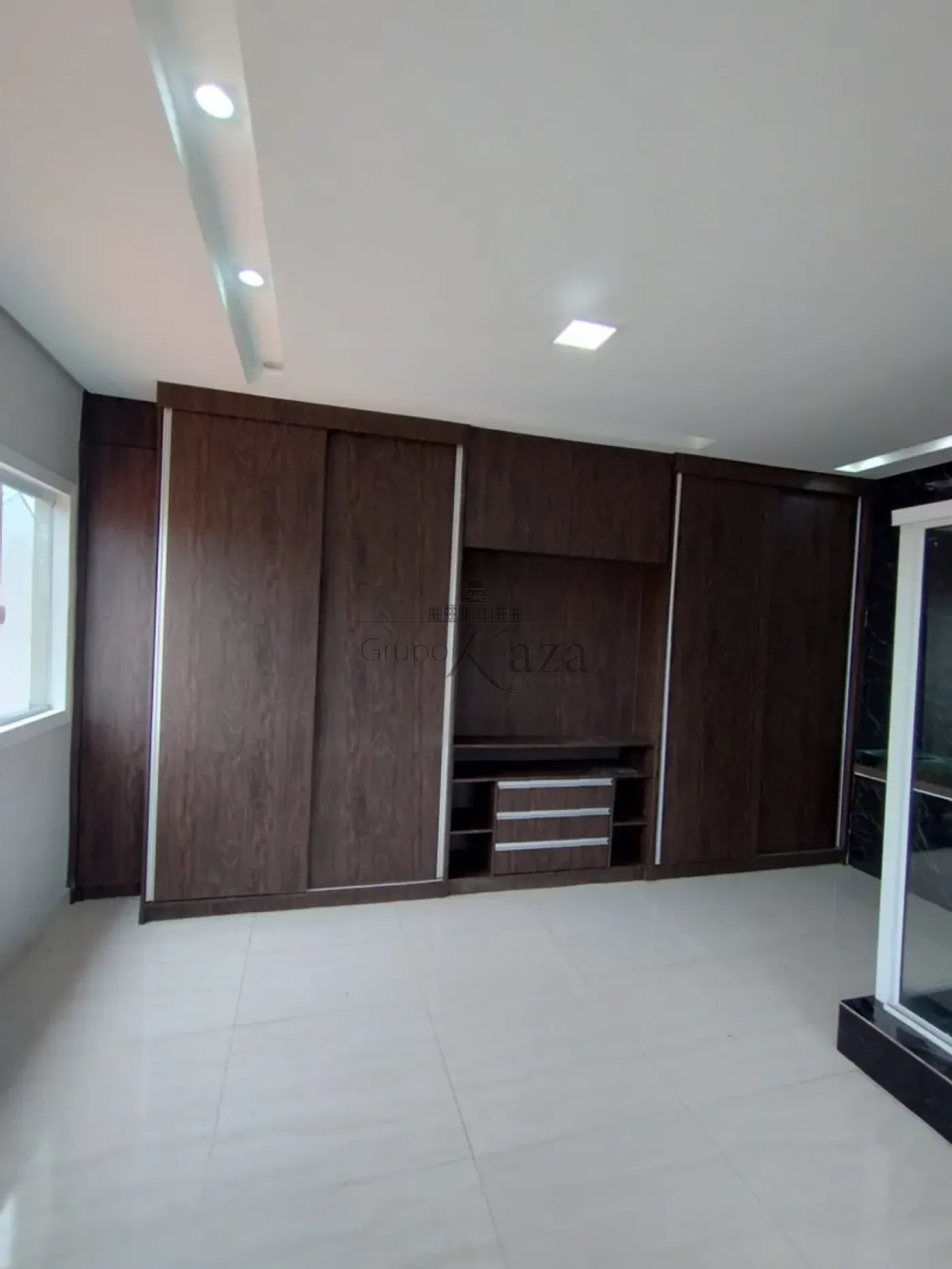 Foto 29 de Casa Sobrado em Residencial Altos do Bosque, São José dos Campos - imagem 29
