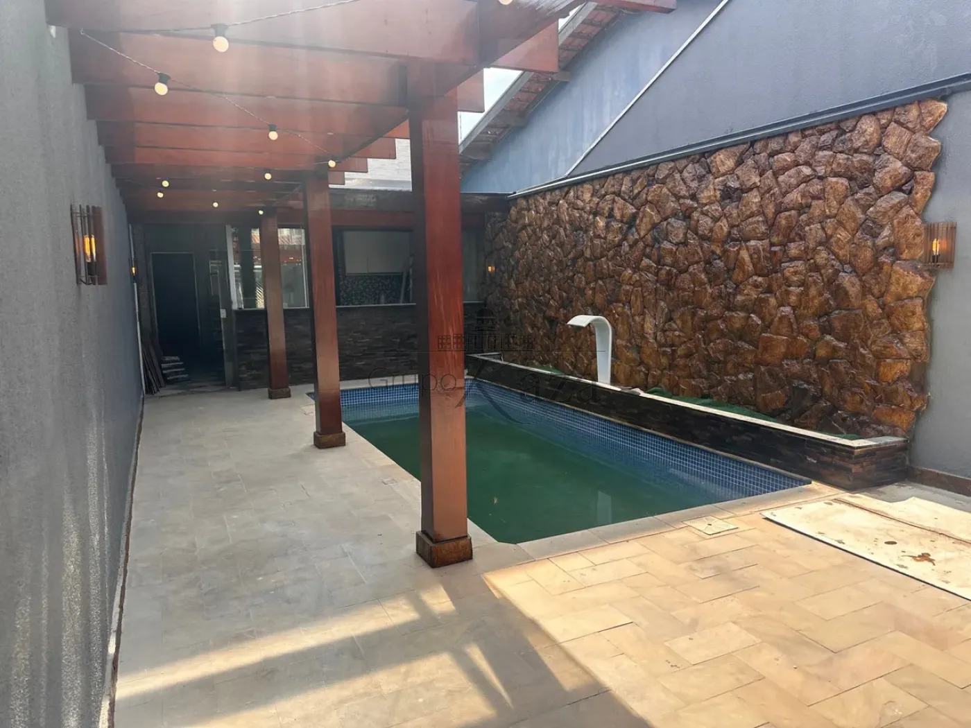 Foto 3 de Casa Sobrado em Residencial Altos do Bosque, São José dos Campos - imagem 3