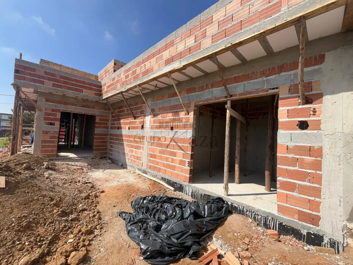 Foto 1 de Casa Casa em Construção Condomínio em Jardim Panorama, Jacareí - imagem 1