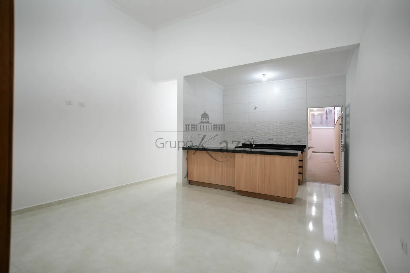 Foto 1 de Casa Padrão em Santa Cruz dos Lázaros, Jacareí - imagem 1