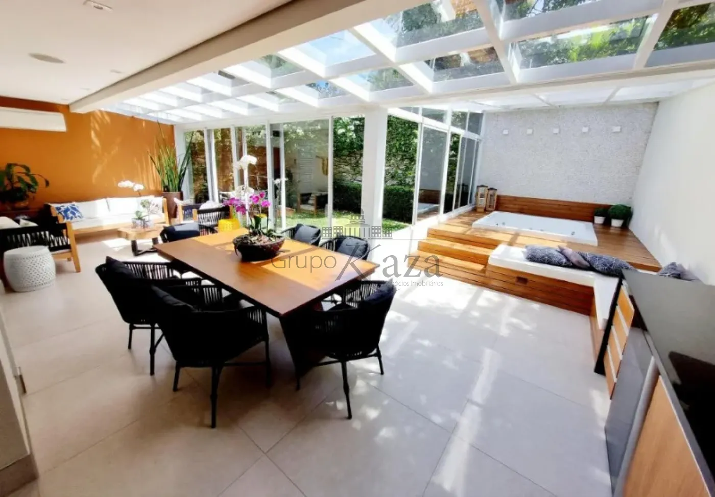 Foto 1 de Casa Condomínio em Chácara Flora, São Paulo - imagem 1
