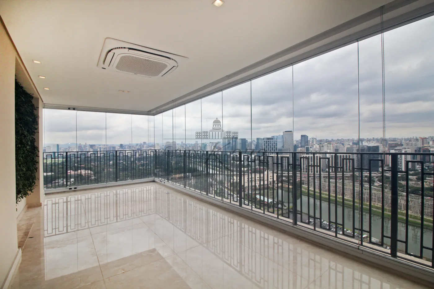 Foto 8 de Apartamento Padrão em Cidade Jardim, São Paulo - imagem 8