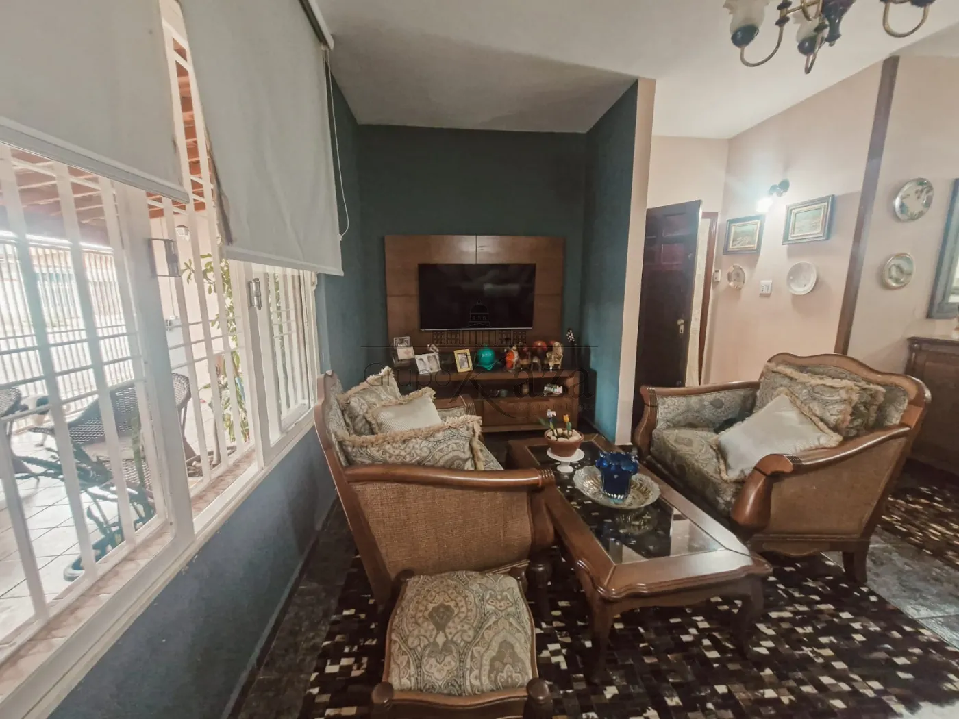 Foto 2 de Casa Padrão em Parque Brasil, Jacareí - imagem 2