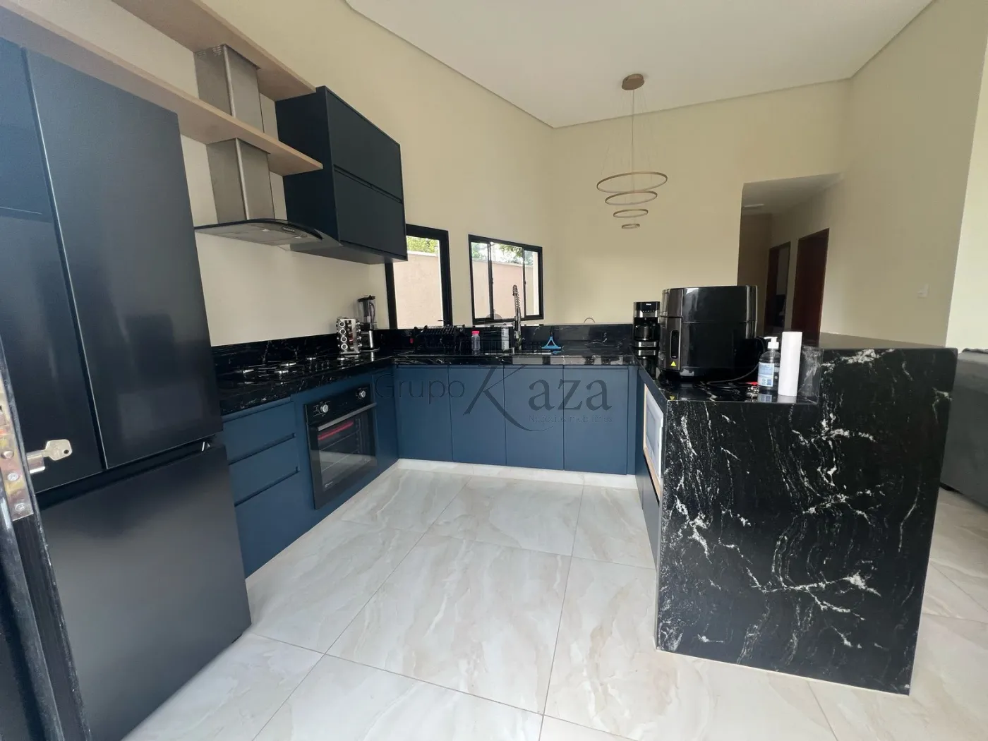 Foto 3 de Casa Padrão em Jardim Rodolfo, São José dos Campos - imagem 3