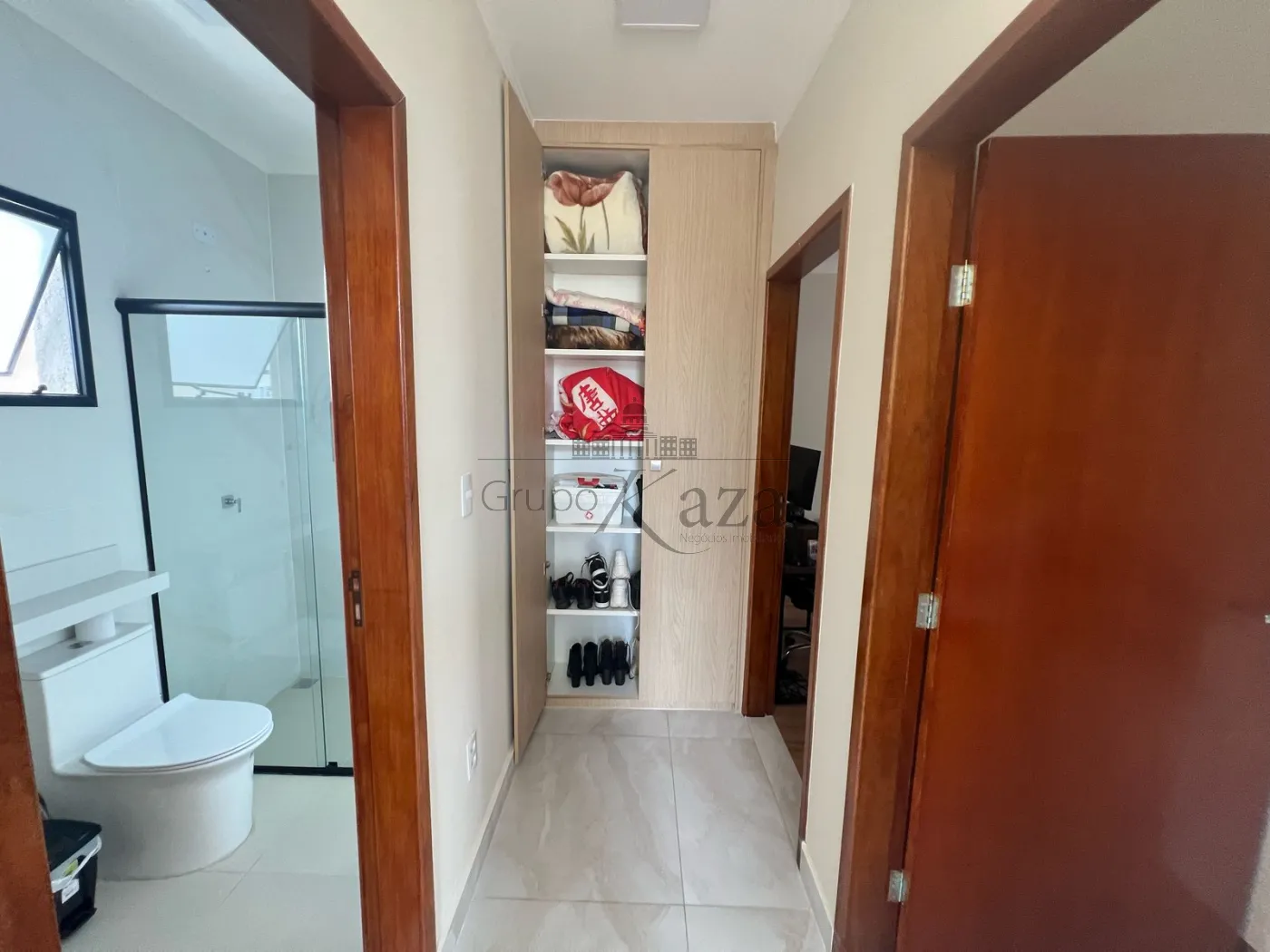 Foto 15 de Casa Padrão em Jardim Rodolfo, São José dos Campos - imagem 15