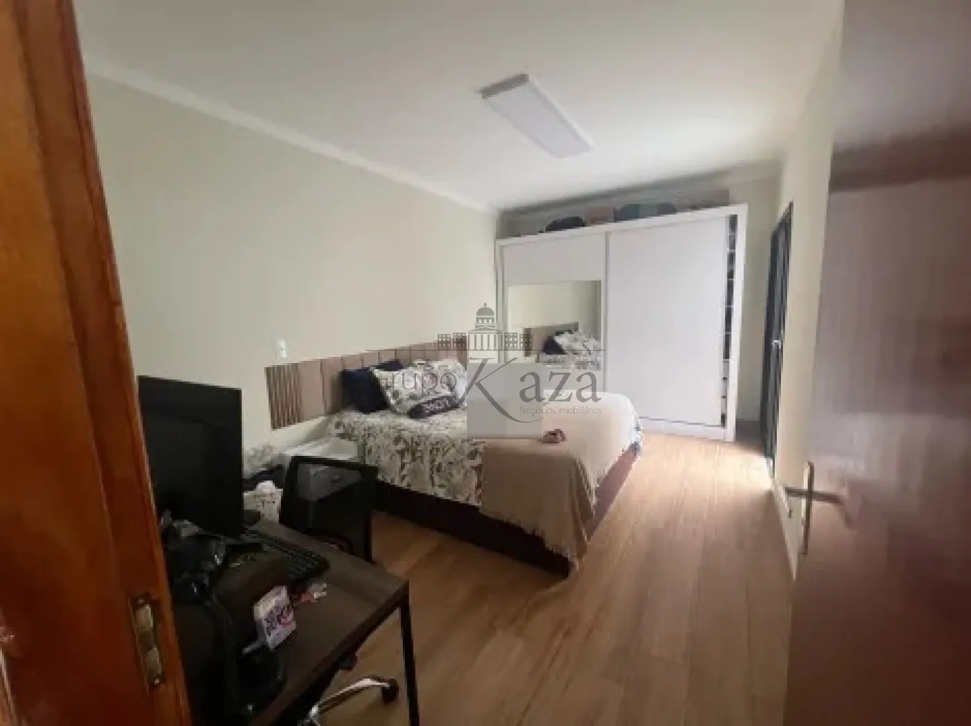 Foto 13 de Casa Padrão em Jardim Rodolfo, São José dos Campos - imagem 13