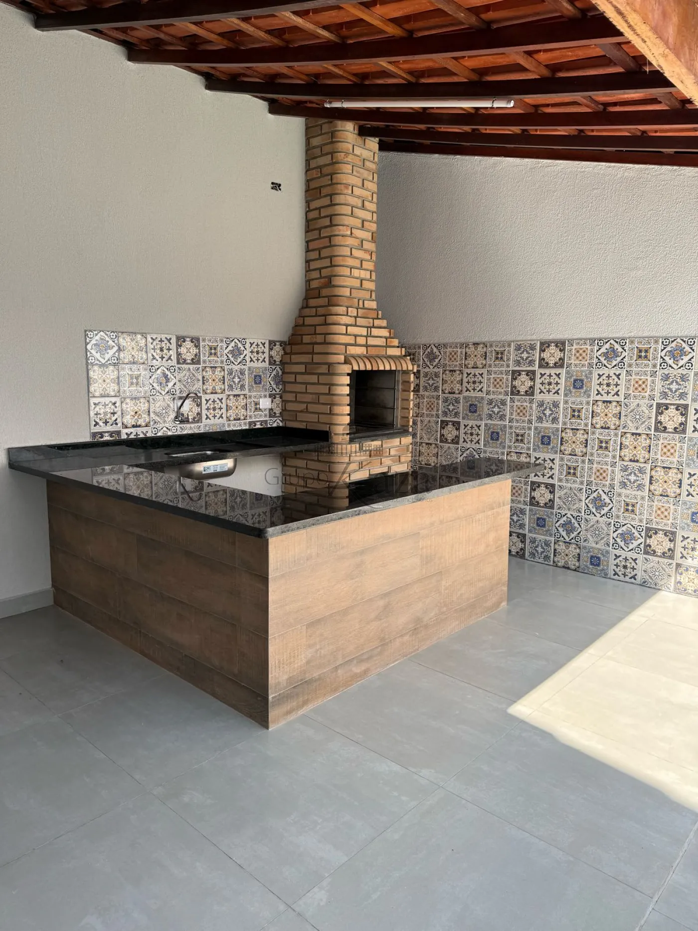 Foto 3 de Casa Padrão em Jardim Altos de Santana I, Jacareí - imagem 3