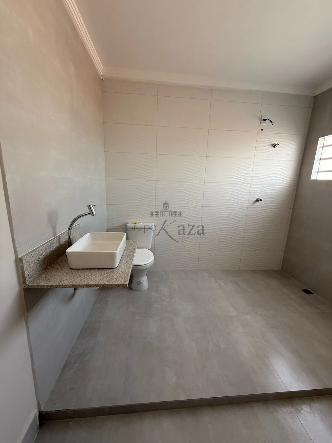Foto 24 de Casa Padrão em Jardim Altos de Santana I, Jacareí - imagem 24
