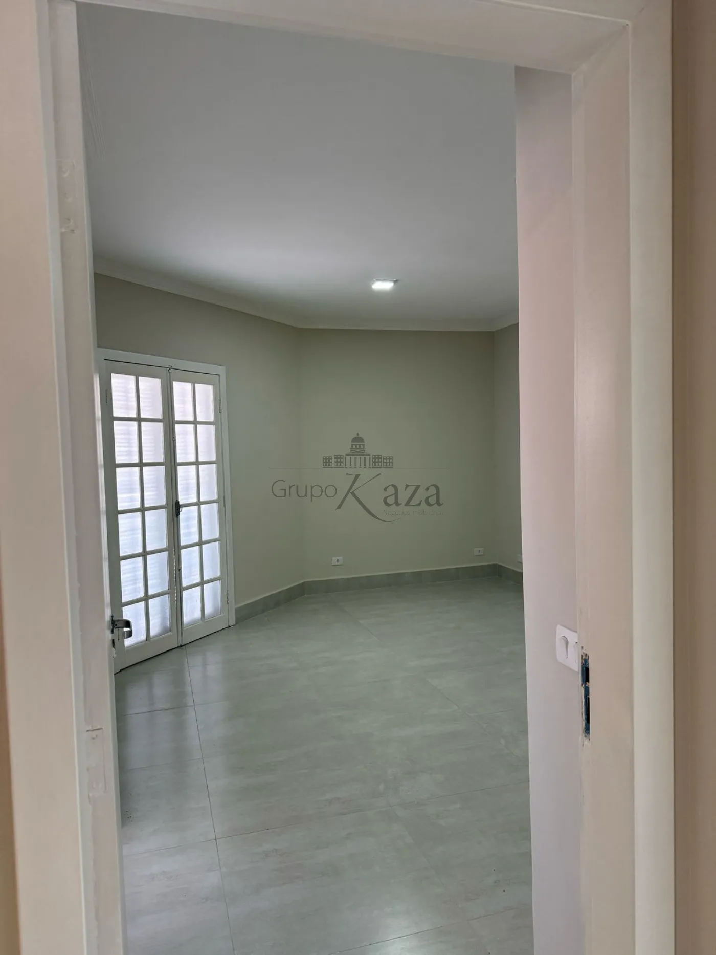 Foto 31 de Casa Padrão em Jardim Altos de Santana I, Jacareí - imagem 31