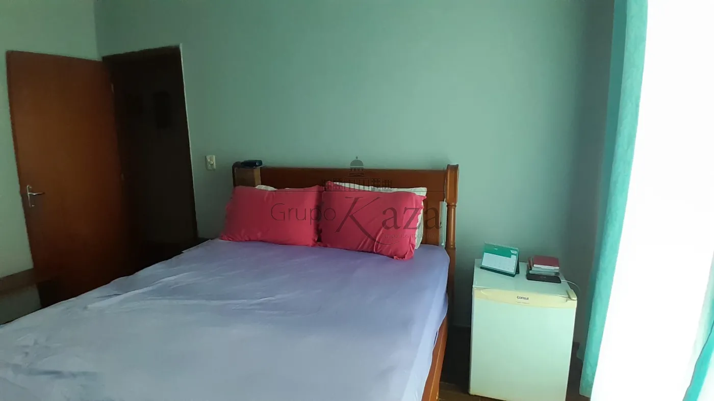 Foto 6 de Casa Padrão em Bosque dos Eucaliptos, São José dos Campos - imagem 6