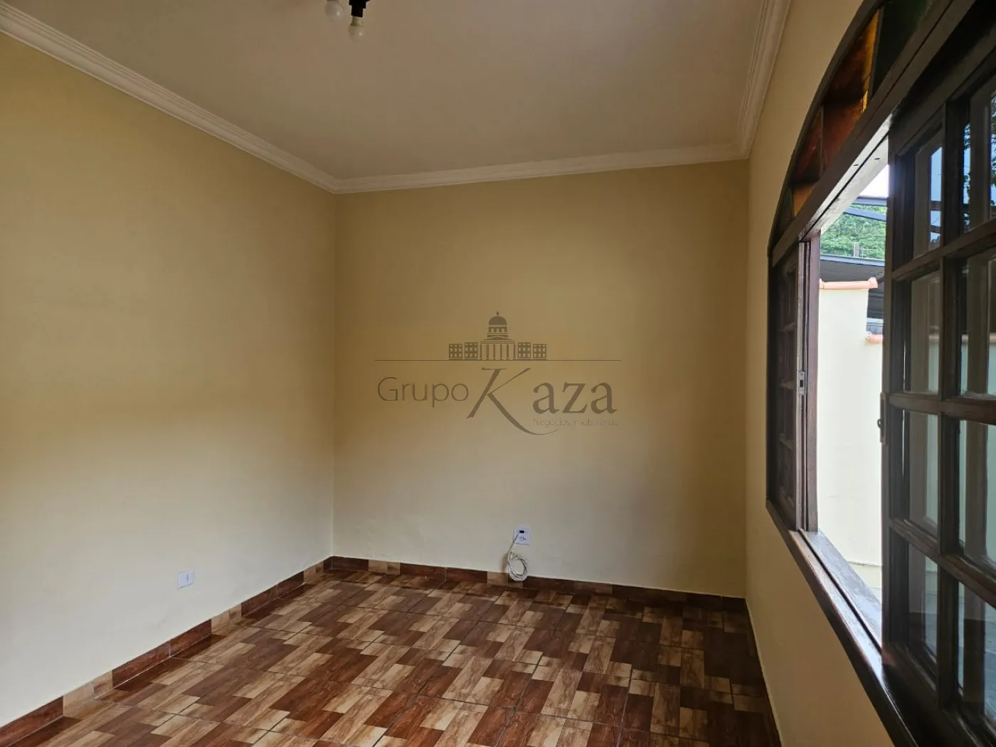 Foto 2 de Casa Padrão em Jardim das Indústrias, São José dos Campos - imagem 2