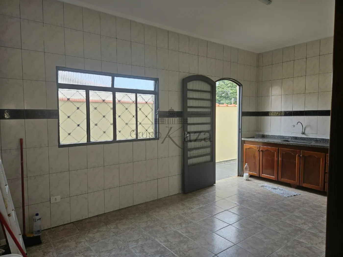 Foto 5 de Casa Padrão em Jardim das Indústrias, São José dos Campos - imagem 5