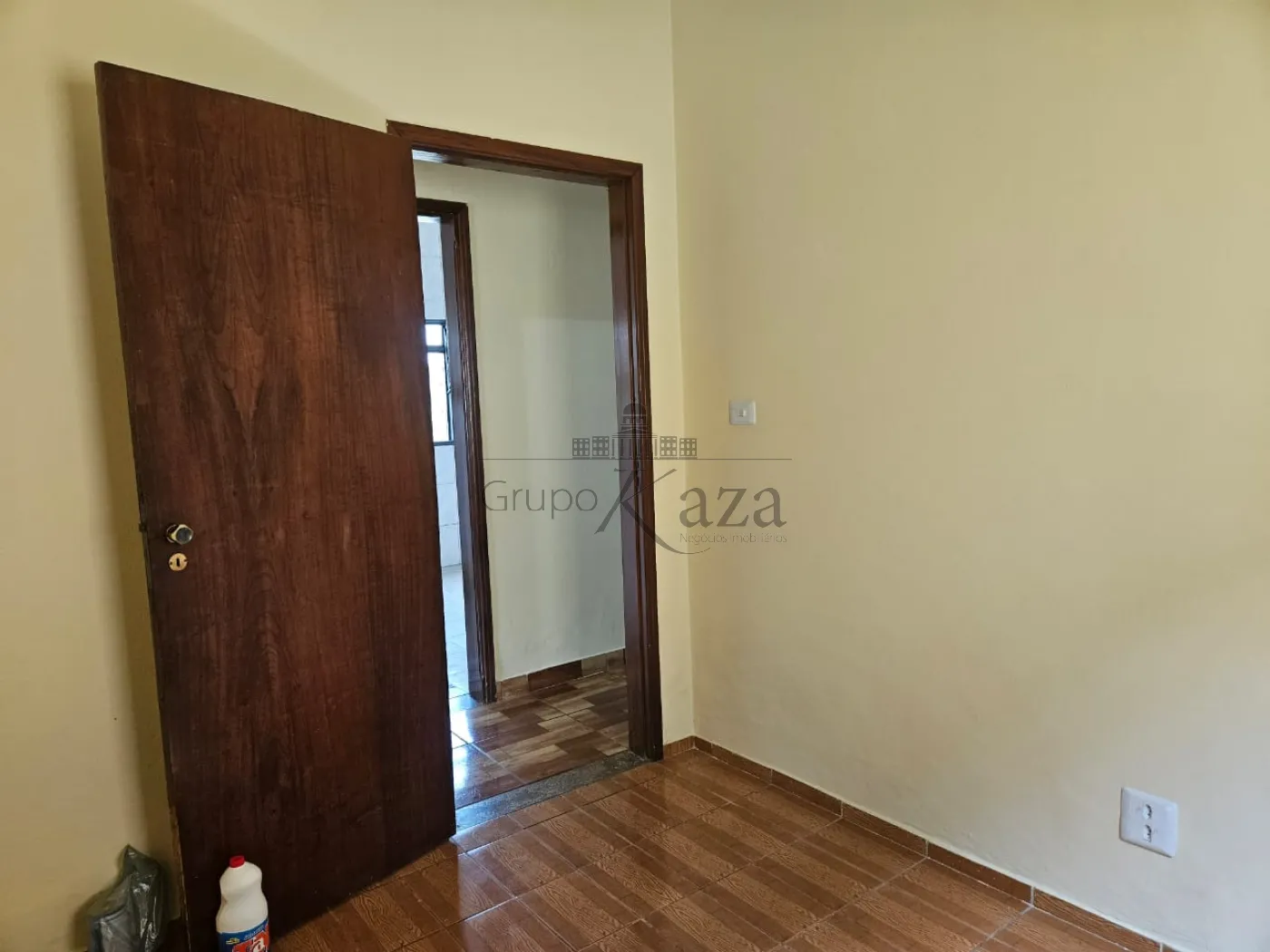 Foto 10 de Casa Padrão em Jardim das Indústrias, São José dos Campos - imagem 10