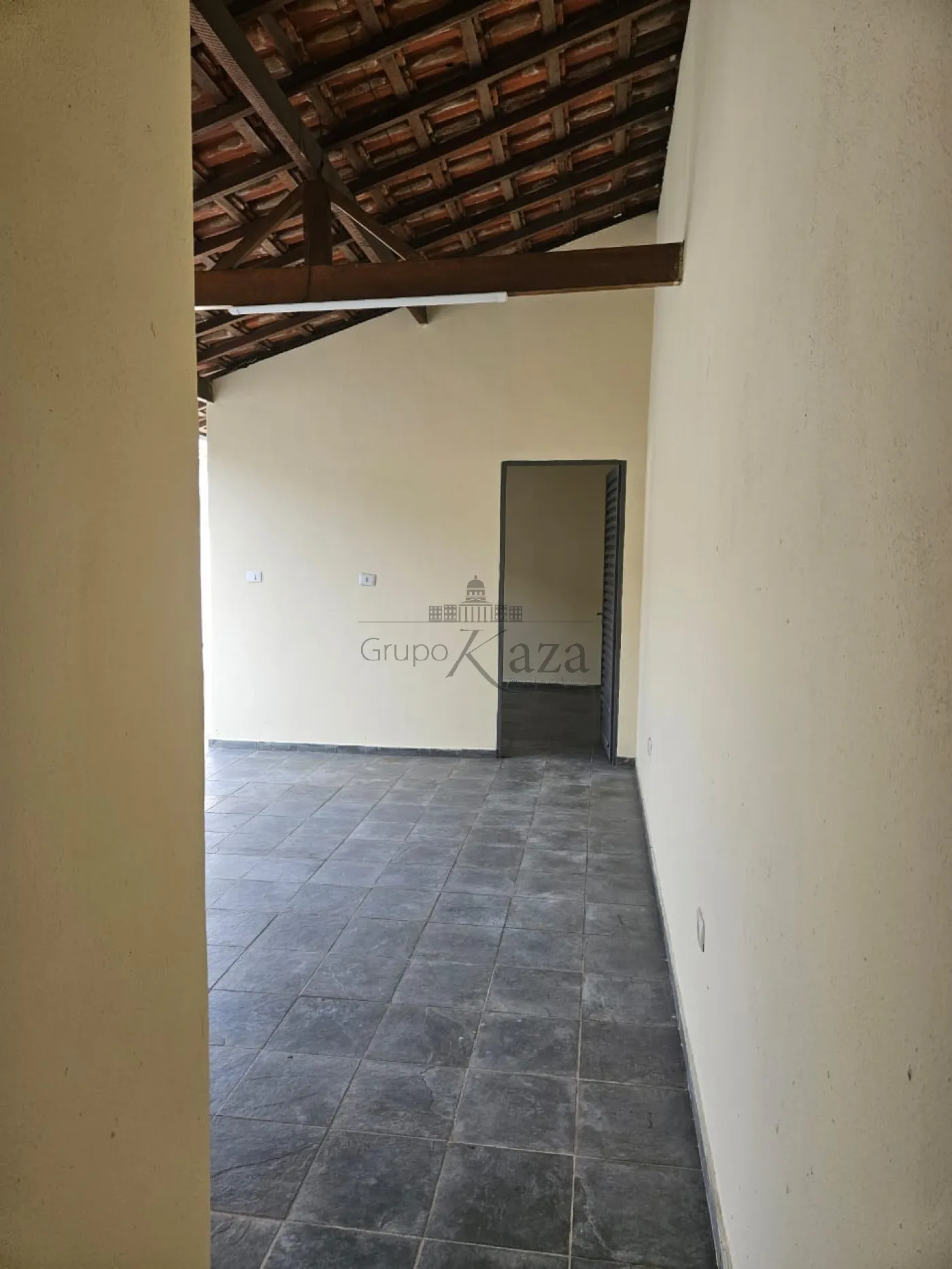 Foto 24 de Casa Padrão em Jardim das Indústrias, São José dos Campos - imagem 24
