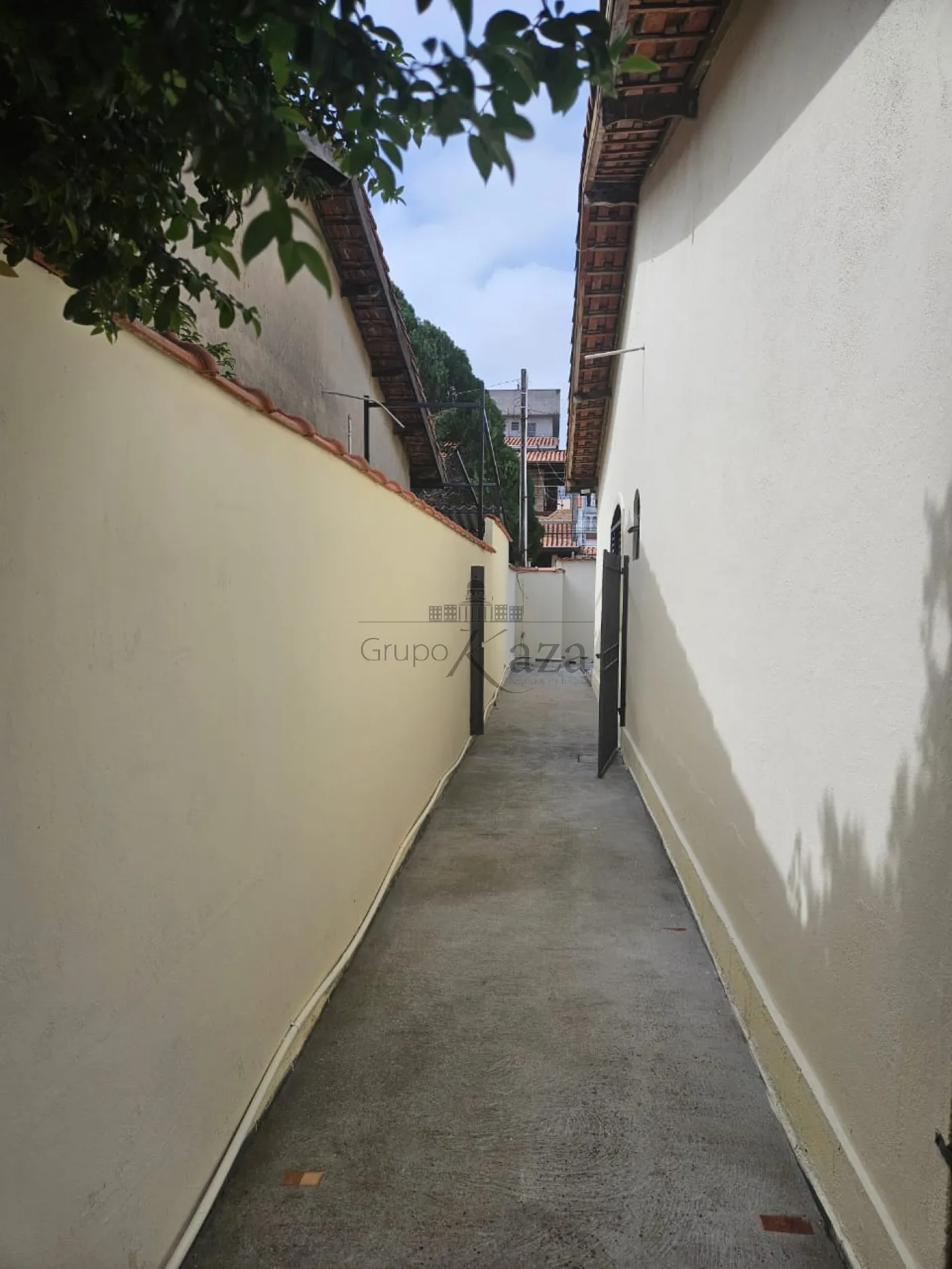 Foto 28 de Casa Padrão em Jardim das Indústrias, São José dos Campos - imagem 28