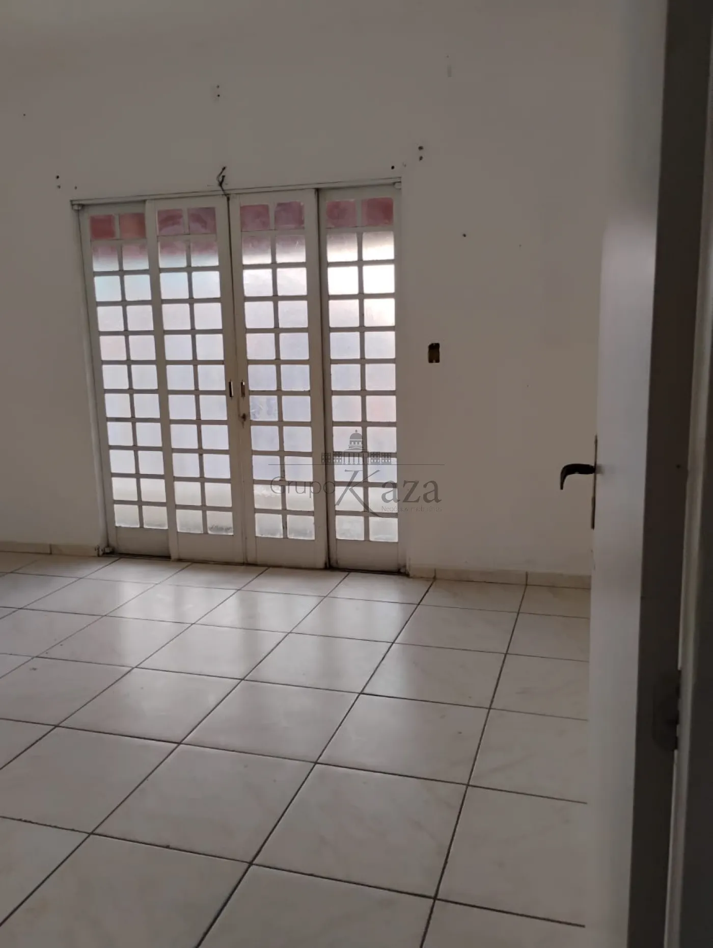 Foto 8 de Casa Padrão em Jardim Santo Onofre, São José dos Campos - imagem 8