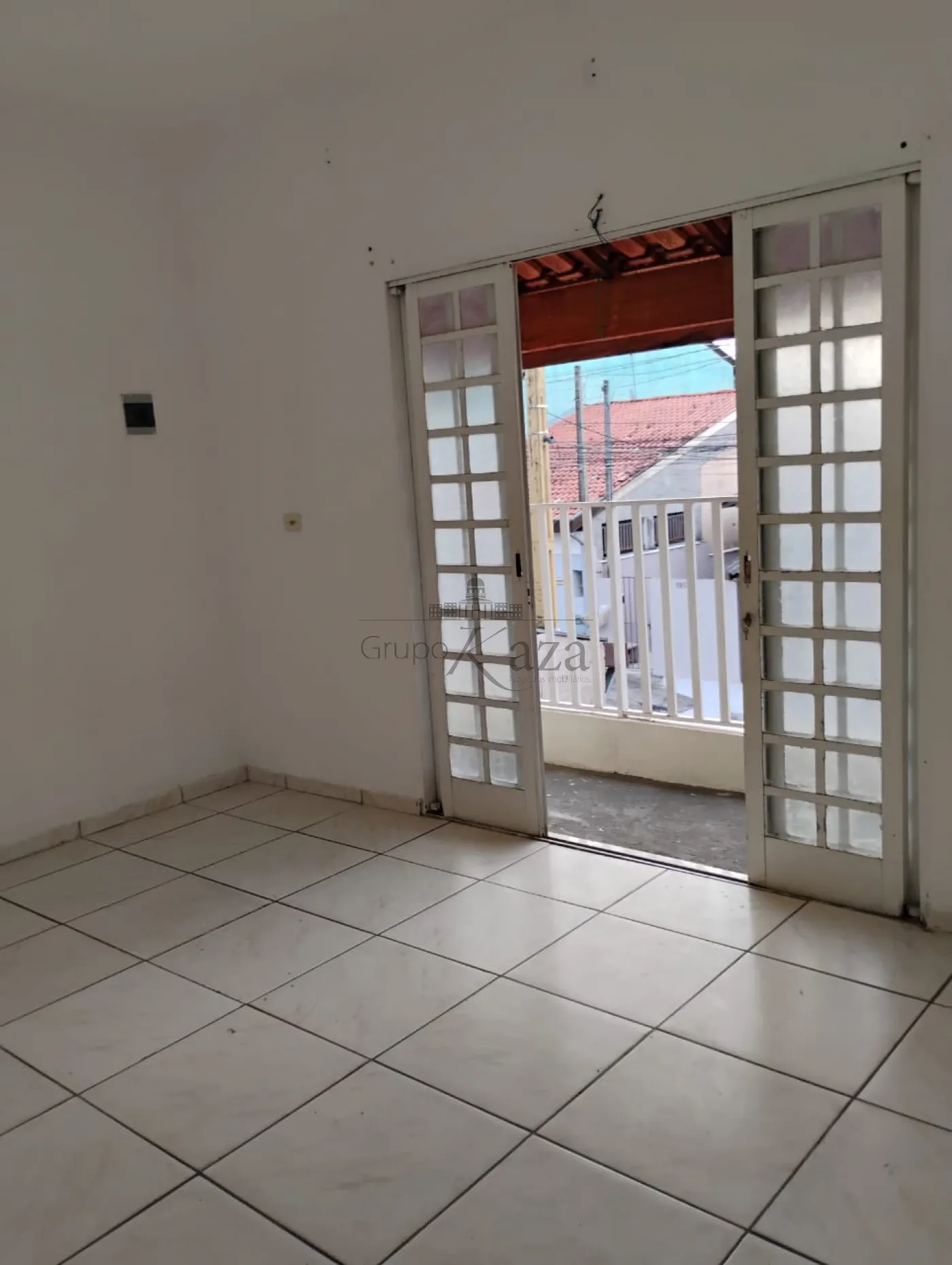 Foto 9 de Casa Padrão em Jardim Santo Onofre, São José dos Campos - imagem 9