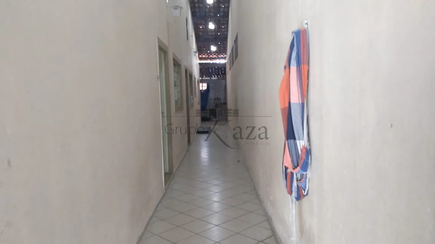 Foto 18 de Casa Térrea em Parque Interlagos, São José dos Campos - imagem 18