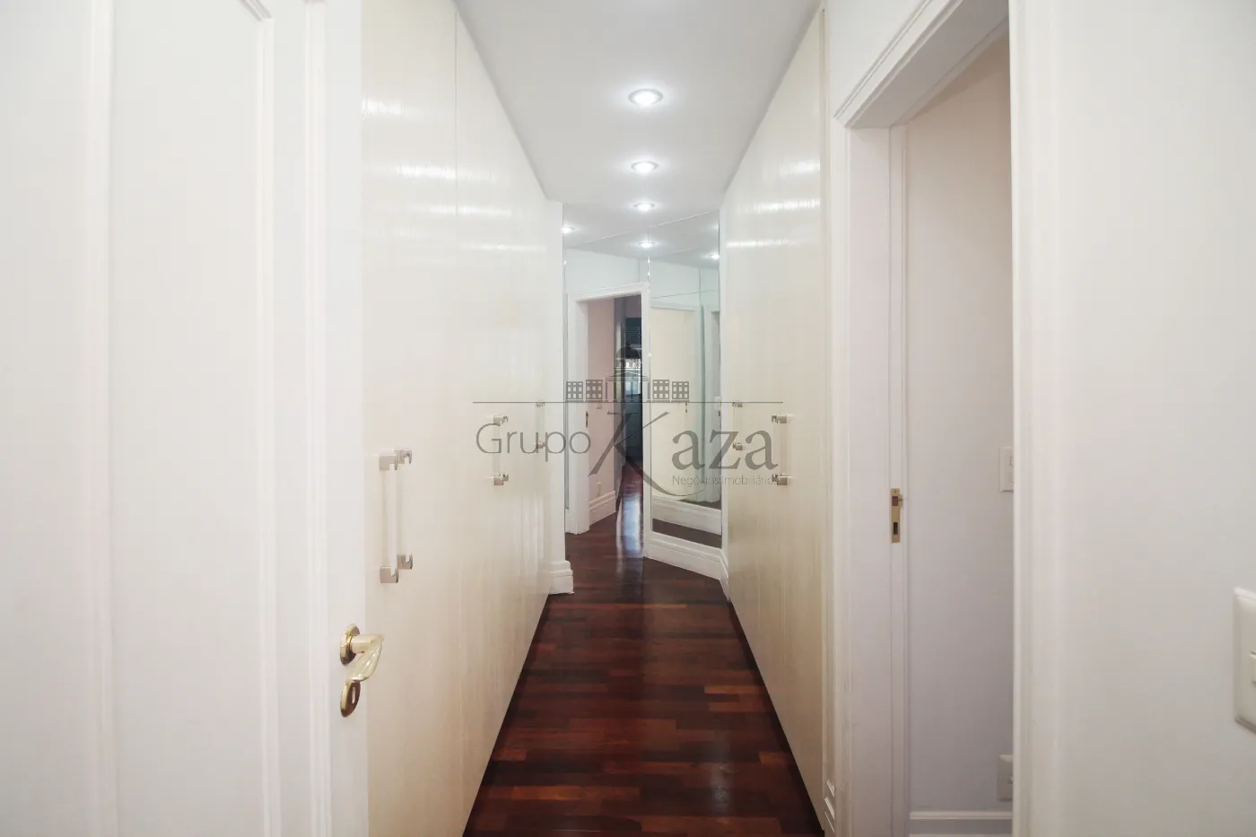 Foto 22 de Apartamento Duplex em Vila Nova Conceição, São Paulo - imagem 22