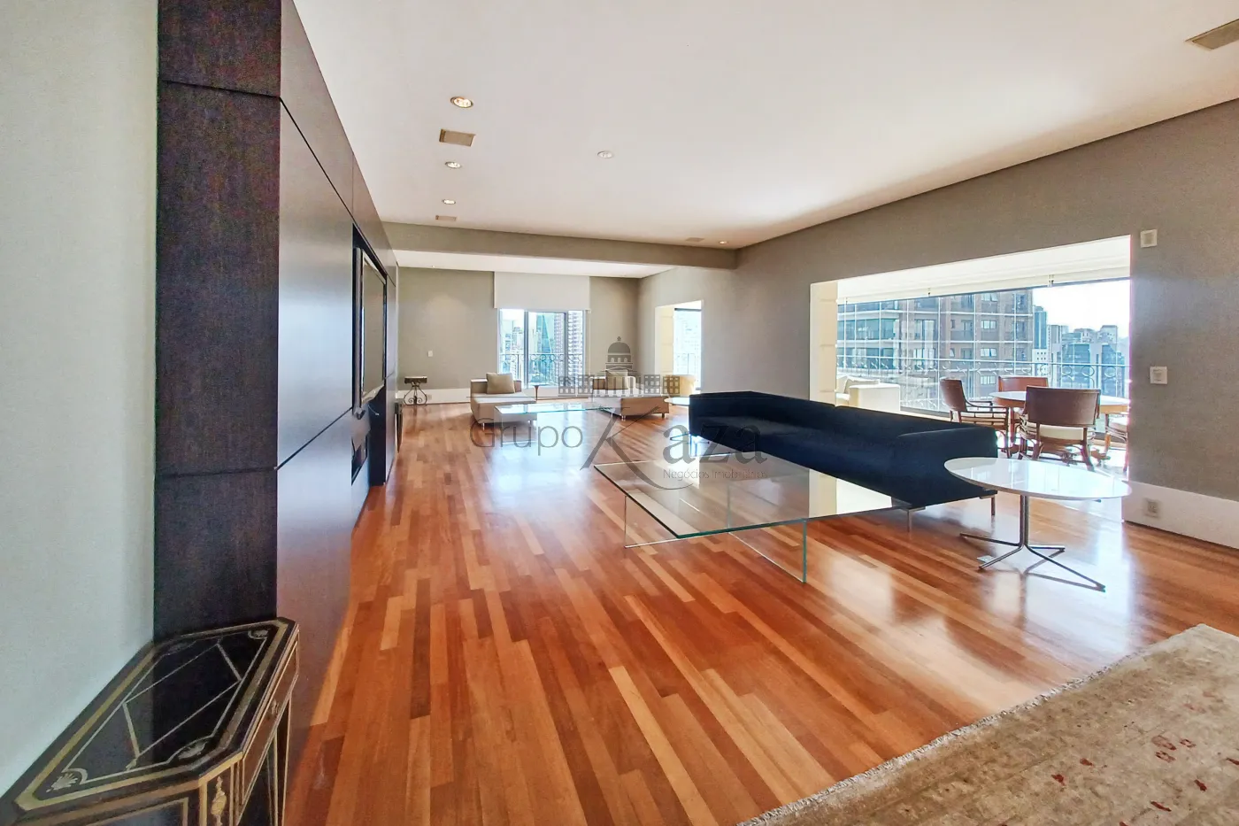 Foto 2 de Apartamento Padrão em Vila Nova Conceição, São Paulo - imagem 2