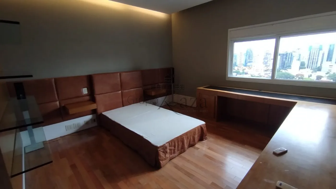 Foto 70 de Apartamento Padrão em Vila Nova Conceição, São Paulo - imagem 70