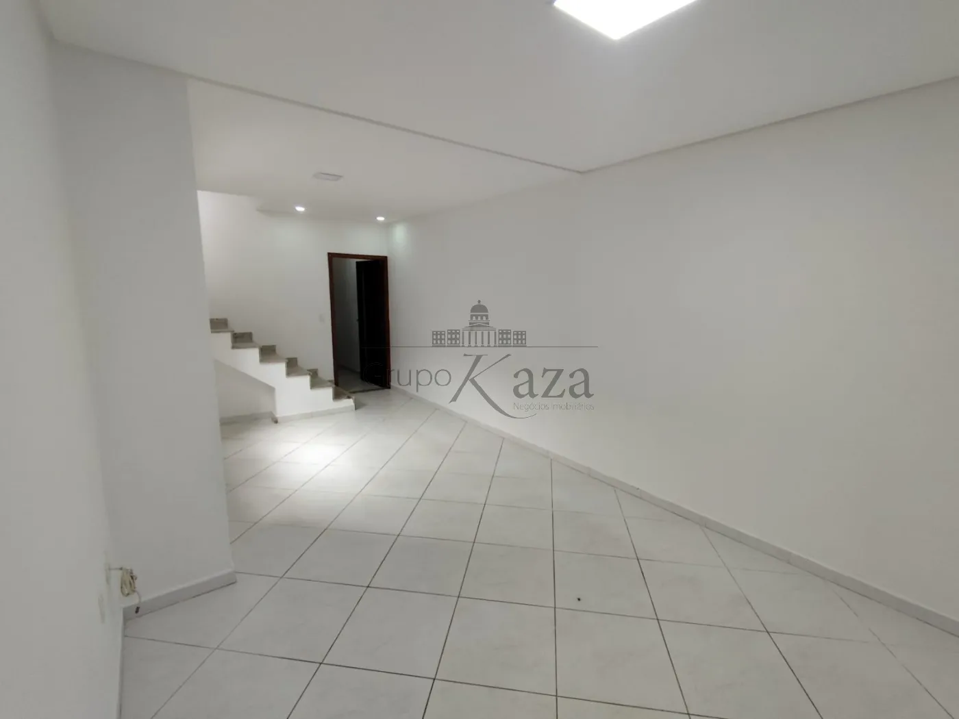 Foto 2 de Casa Sobrado em Jardim Satélite, São José dos Campos - imagem 2