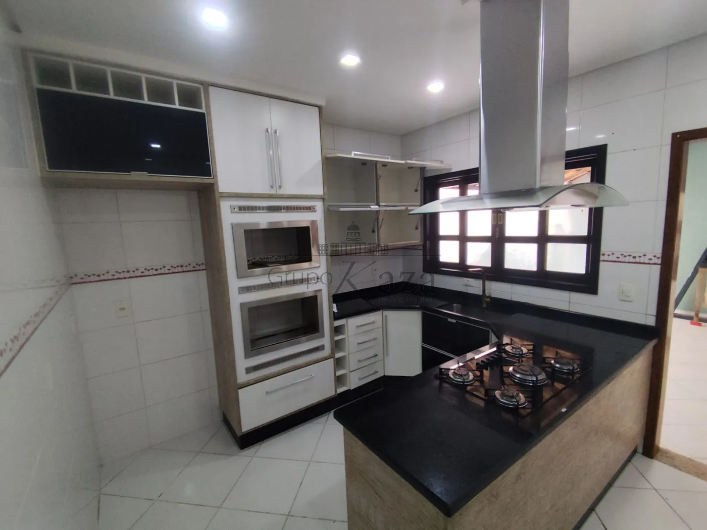 Foto 3 de Casa Sobrado em Jardim Satélite, São José dos Campos - imagem 3