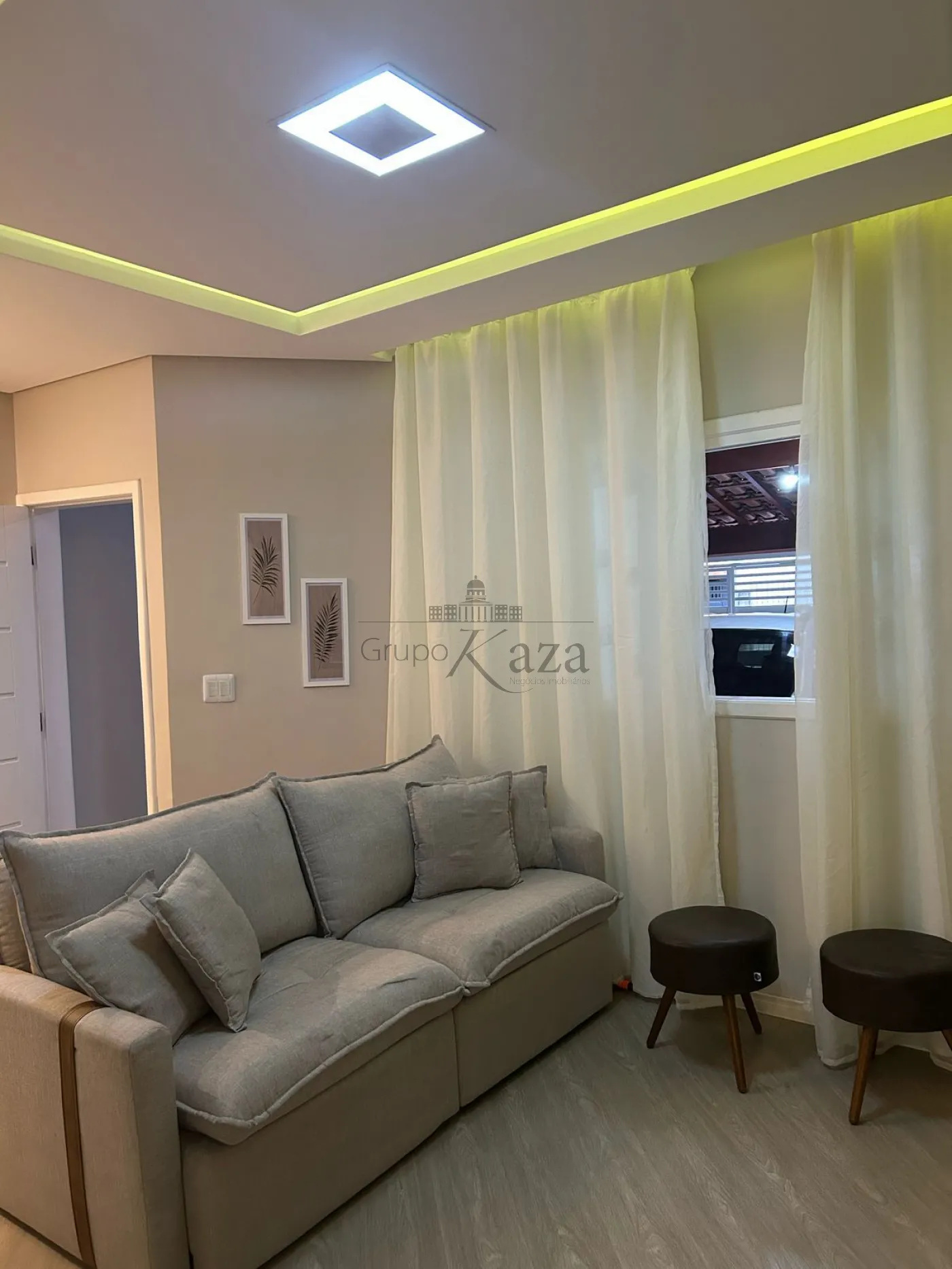 Foto 1 de Casa Padrão em Jardim Santa Inês III, São José dos Campos - imagem 1