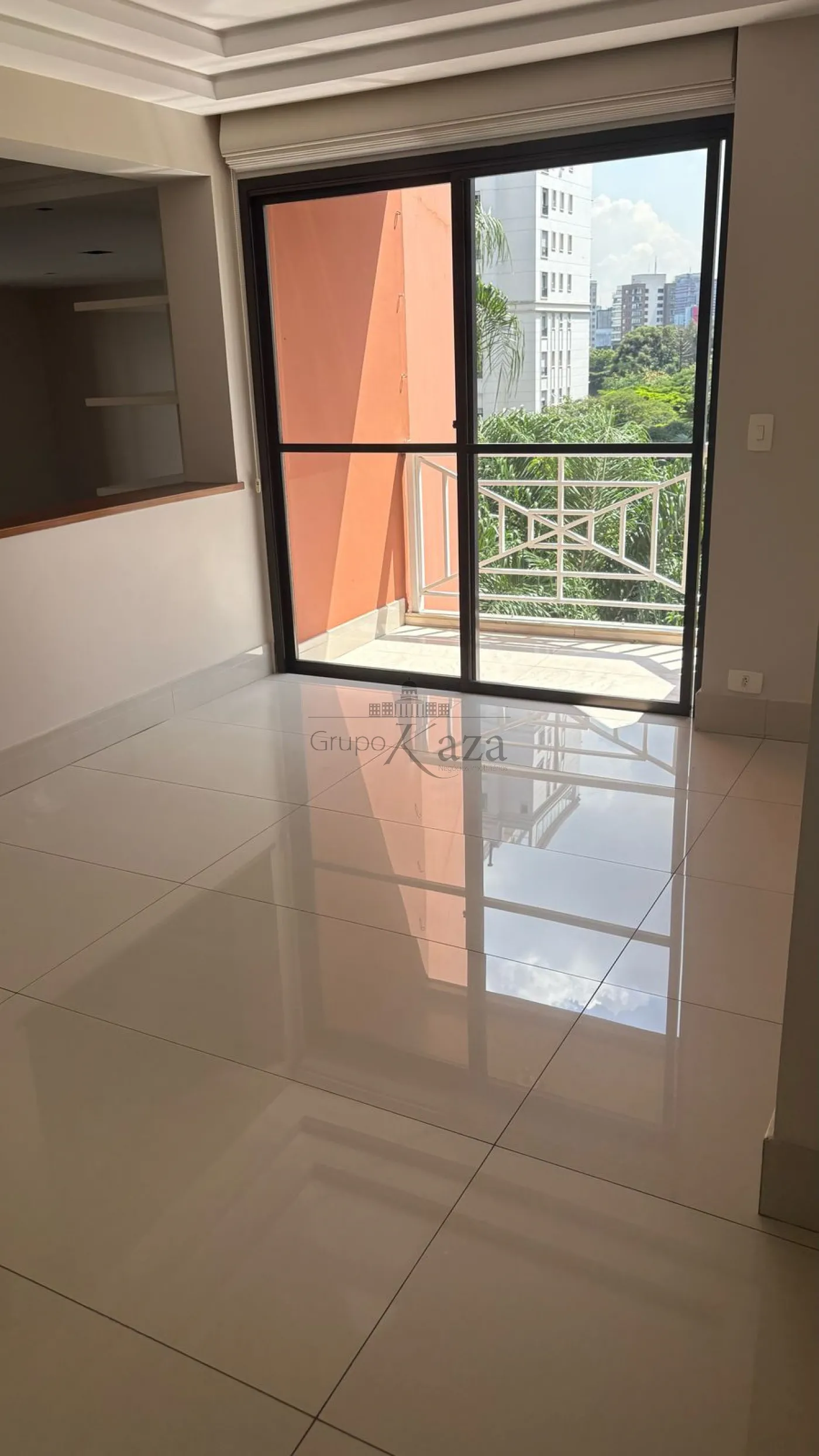 Foto 3 de Apartamento Padrão em Moema, São Paulo - imagem 3