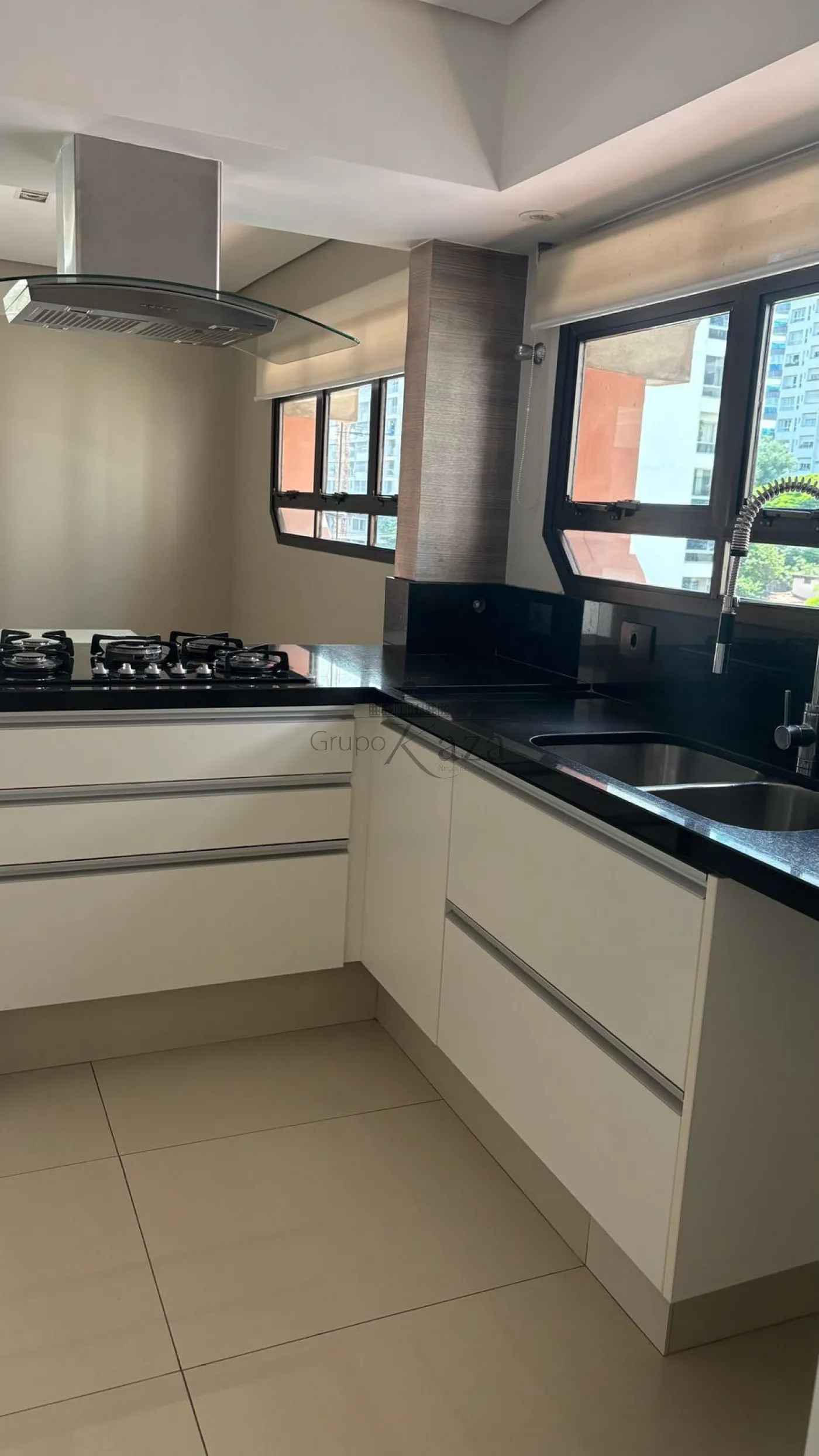 Foto 5 de Apartamento Padrão em Moema, São Paulo - imagem 5
