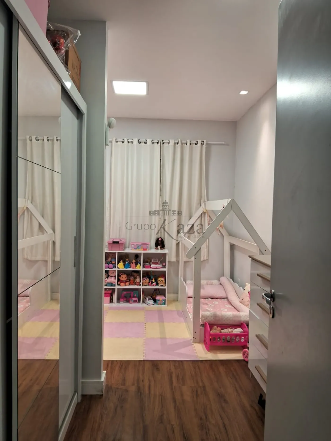 Foto 6 de Casa Condomínio em Eugênio de Melo, São José dos Campos - imagem 6