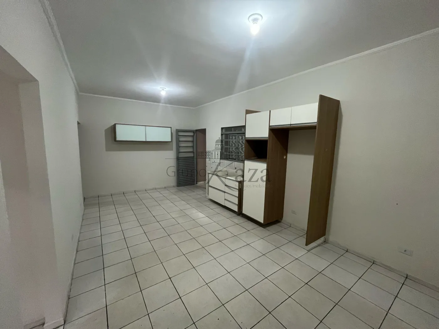 Foto 2 de Casa Padrão em Cidade Morumbi, São José dos Campos - imagem 2