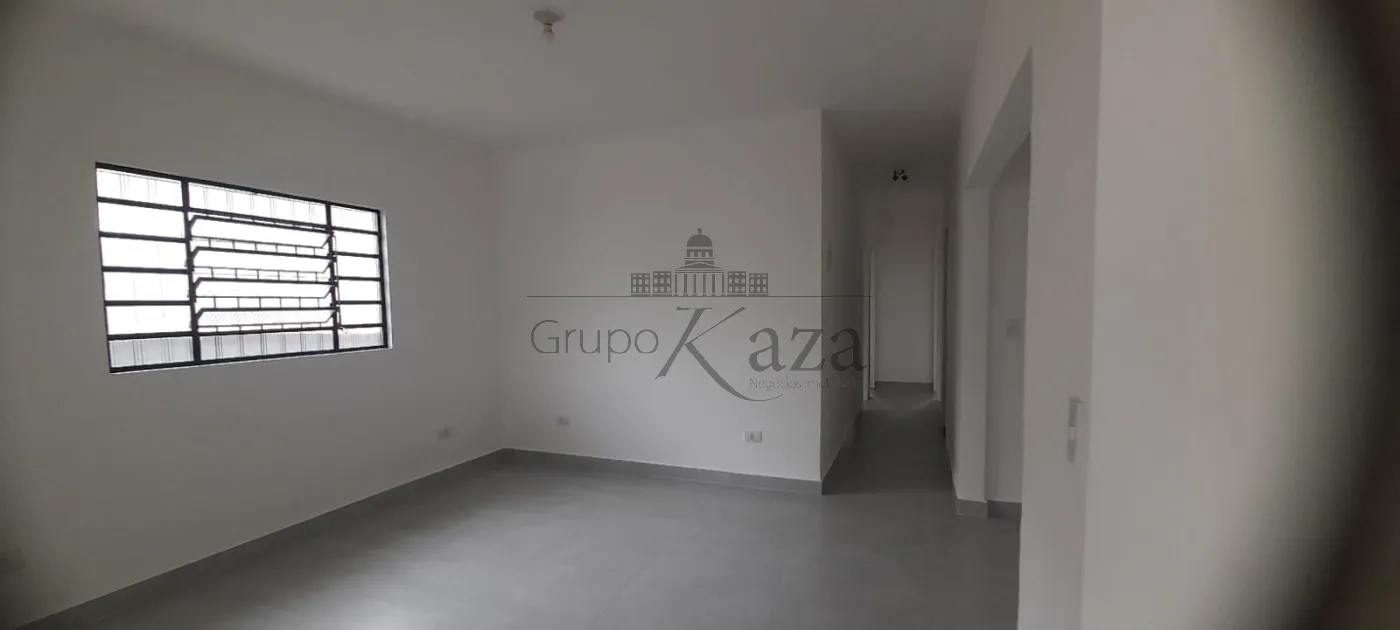 Foto 3 de Casa Padrão em Jardim das Indústrias, São José dos Campos - imagem 3