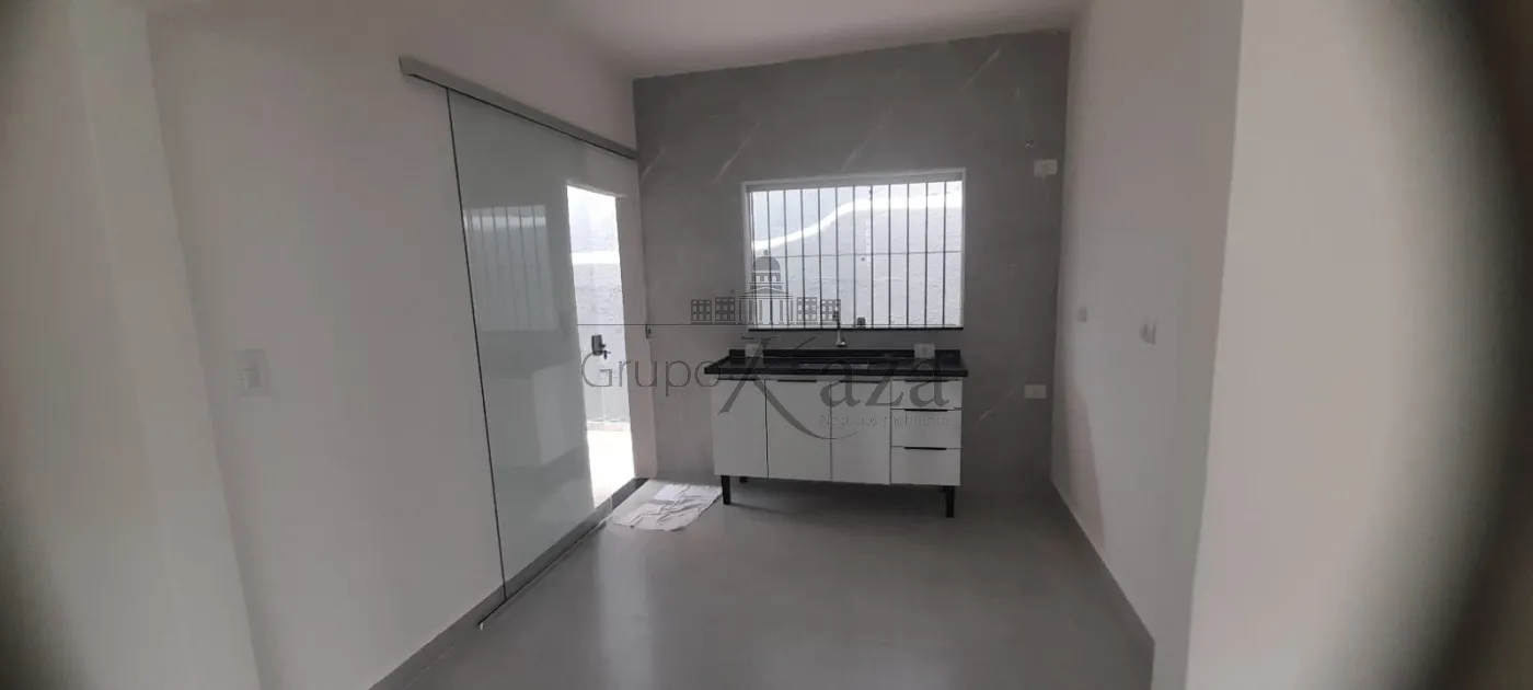 Foto 4 de Casa Padrão em Jardim das Indústrias, São José dos Campos - imagem 4
