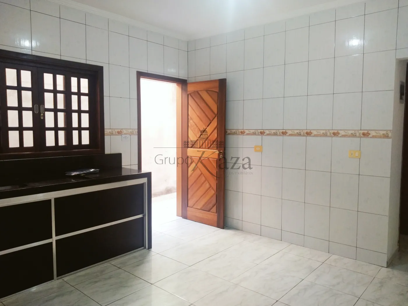 Foto 3 de Casa Padrão em Jardim Colonial, São José dos Campos - imagem 3