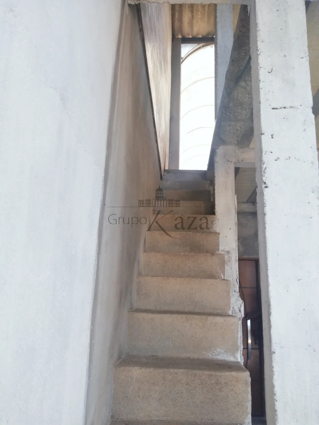Foto 9 de Casa Padrão em Jardim Colonial, São José dos Campos - imagem 9