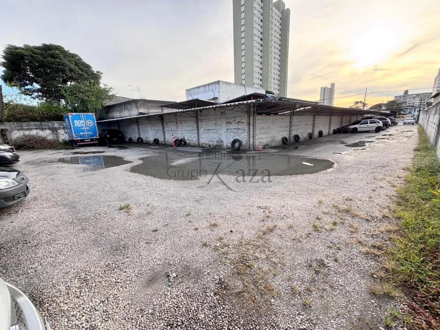 Foto 1 de Terreno Estacionamento em Centro, São José dos Campos - imagem 1
