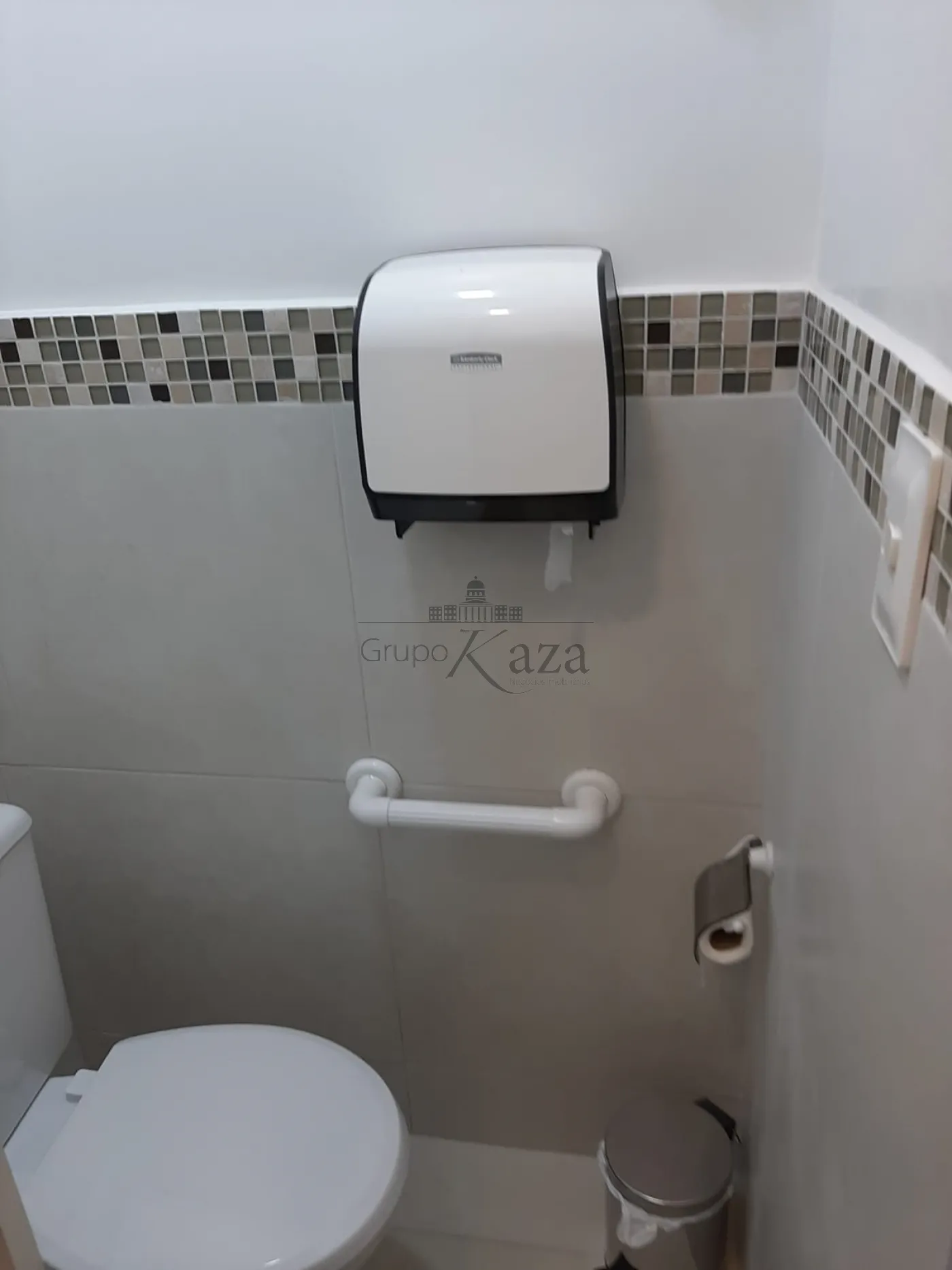 Foto 6 de Comercial Sala Condomínio em Centro, Jacareí - imagem 6