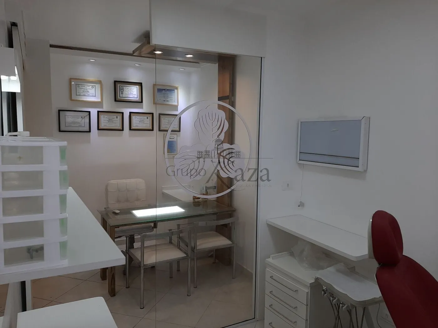 Foto 1 de Comercial Sala Condomínio em Centro, Jacareí - imagem 1