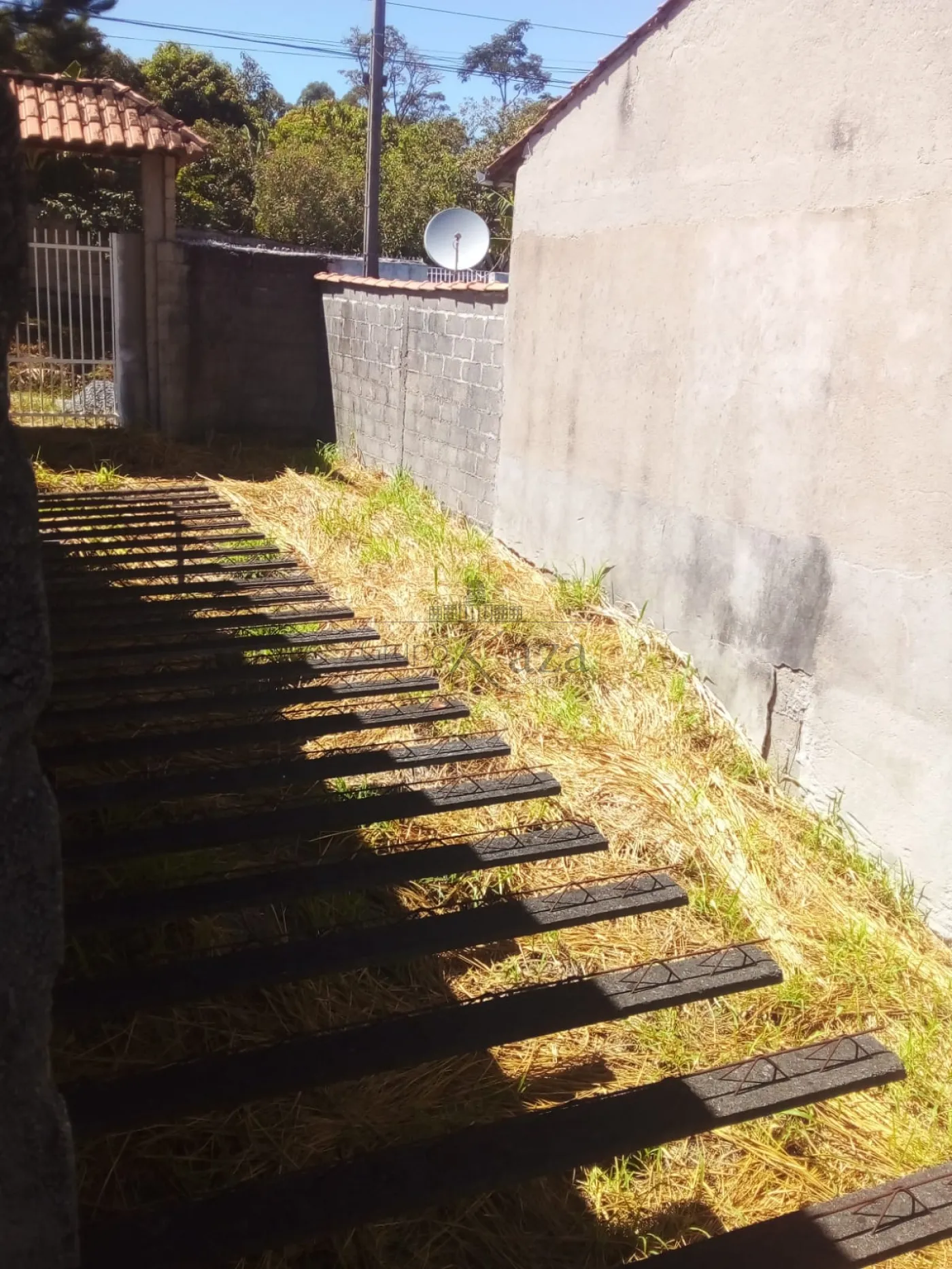 Foto 4 de Terreno Padrão em Veraneio Irajá, Jacareí - imagem 4