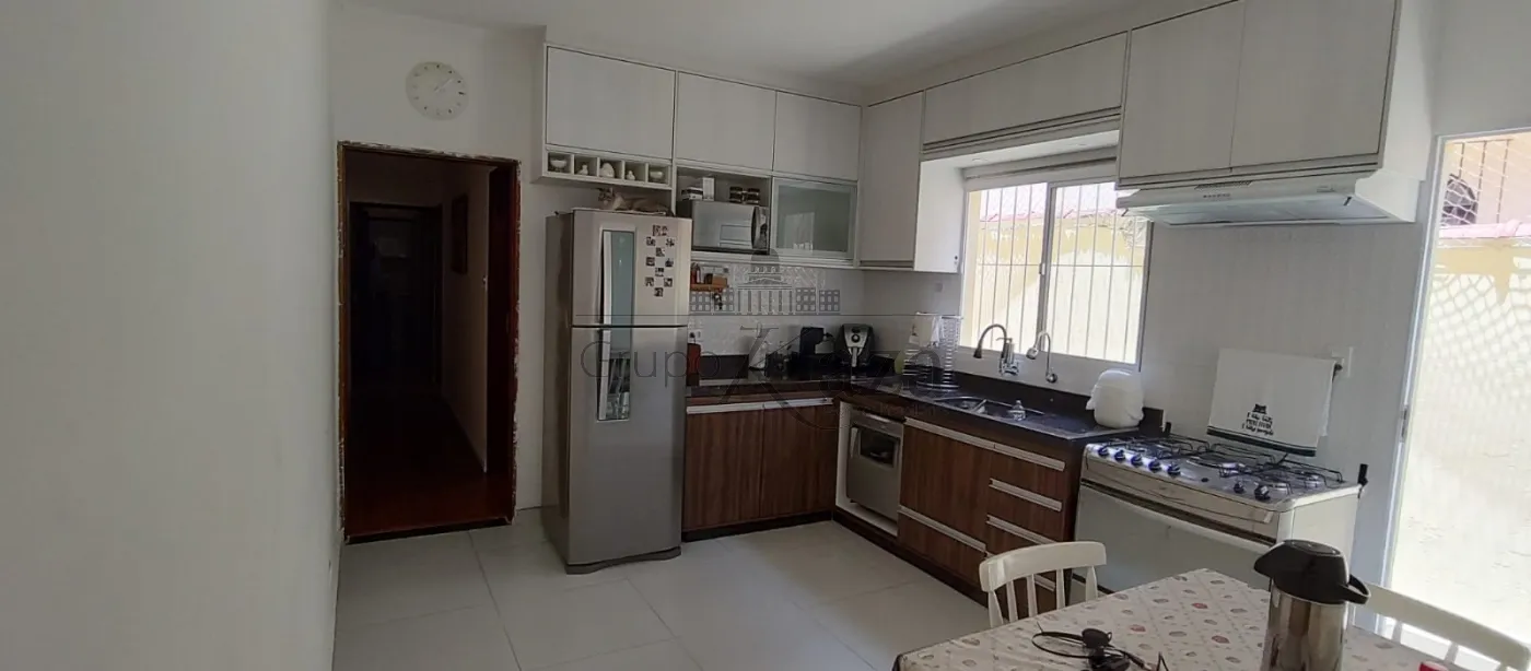 Foto 4 de Casa Sobrado em Bosque dos Eucaliptos, São José dos Campos - imagem 4