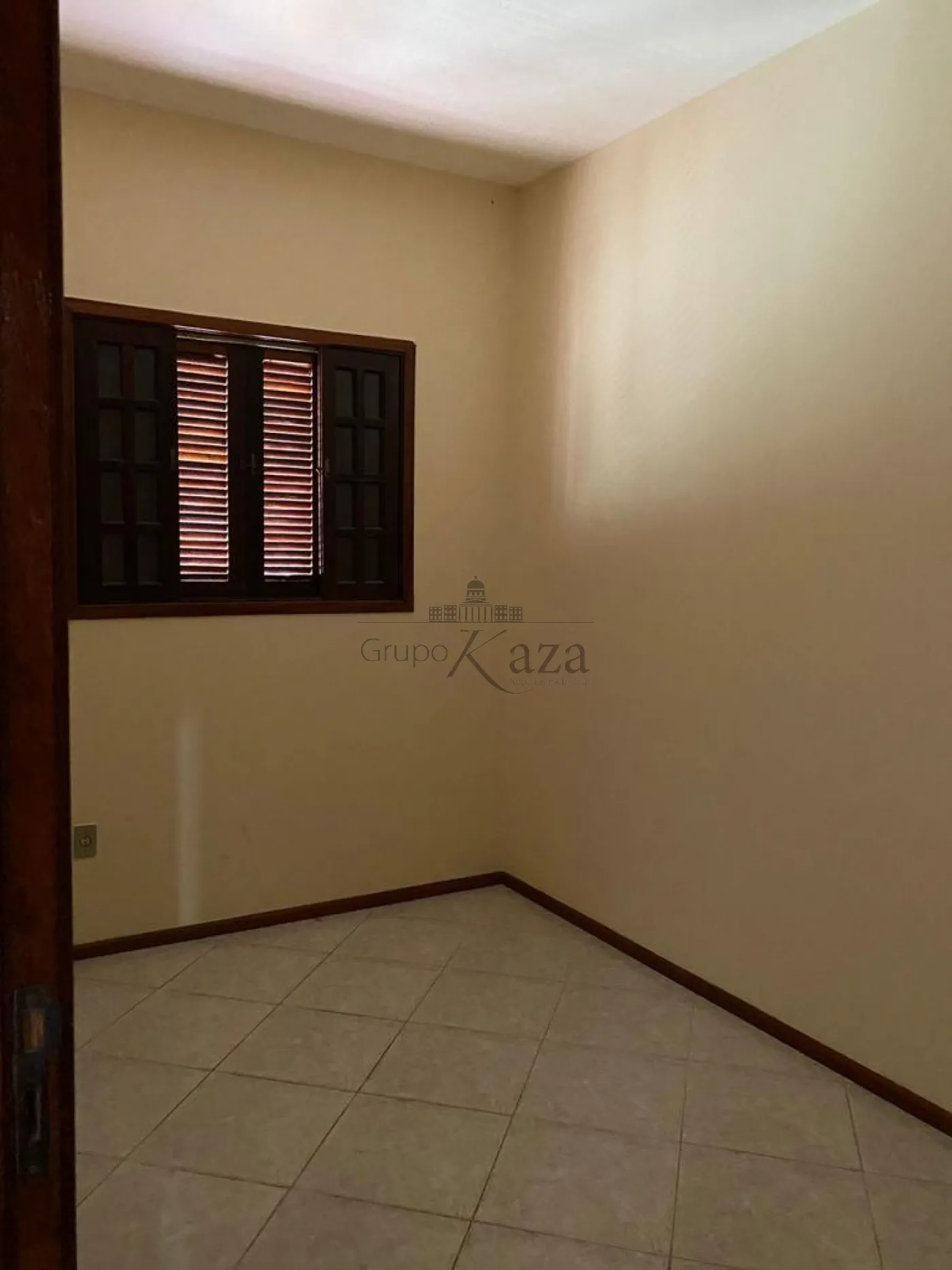 Foto 9 de Casa Sobrado em Jardim Madureira, São José dos Campos - imagem 9