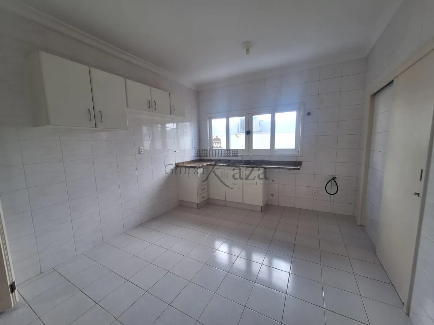 Foto 5 de Casa Condomínio em Urbanova, São José dos Campos - imagem 5