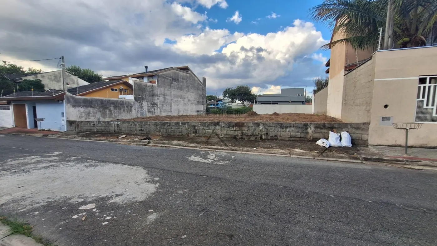 Foto 3 de Terreno Padrão em Loteamento Villa Branca, Jacareí - imagem 3