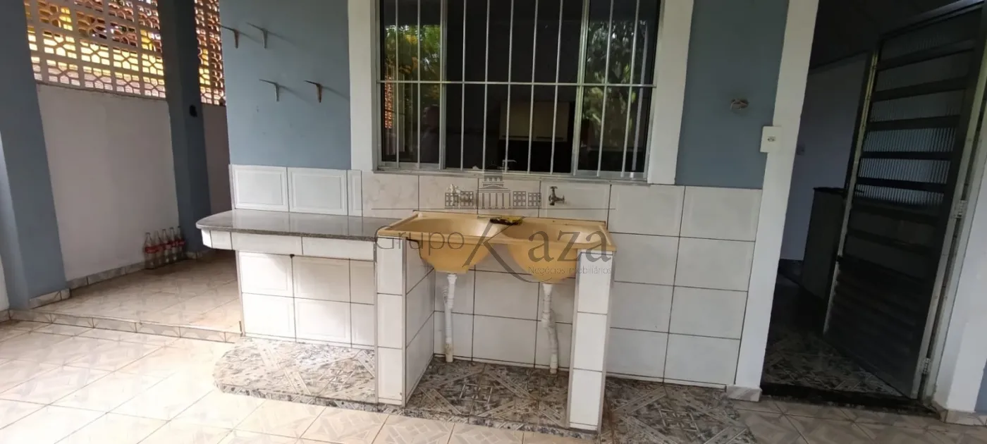 Foto 32 de Casa Sobrado em Freitas, São José dos Campos - imagem 32
