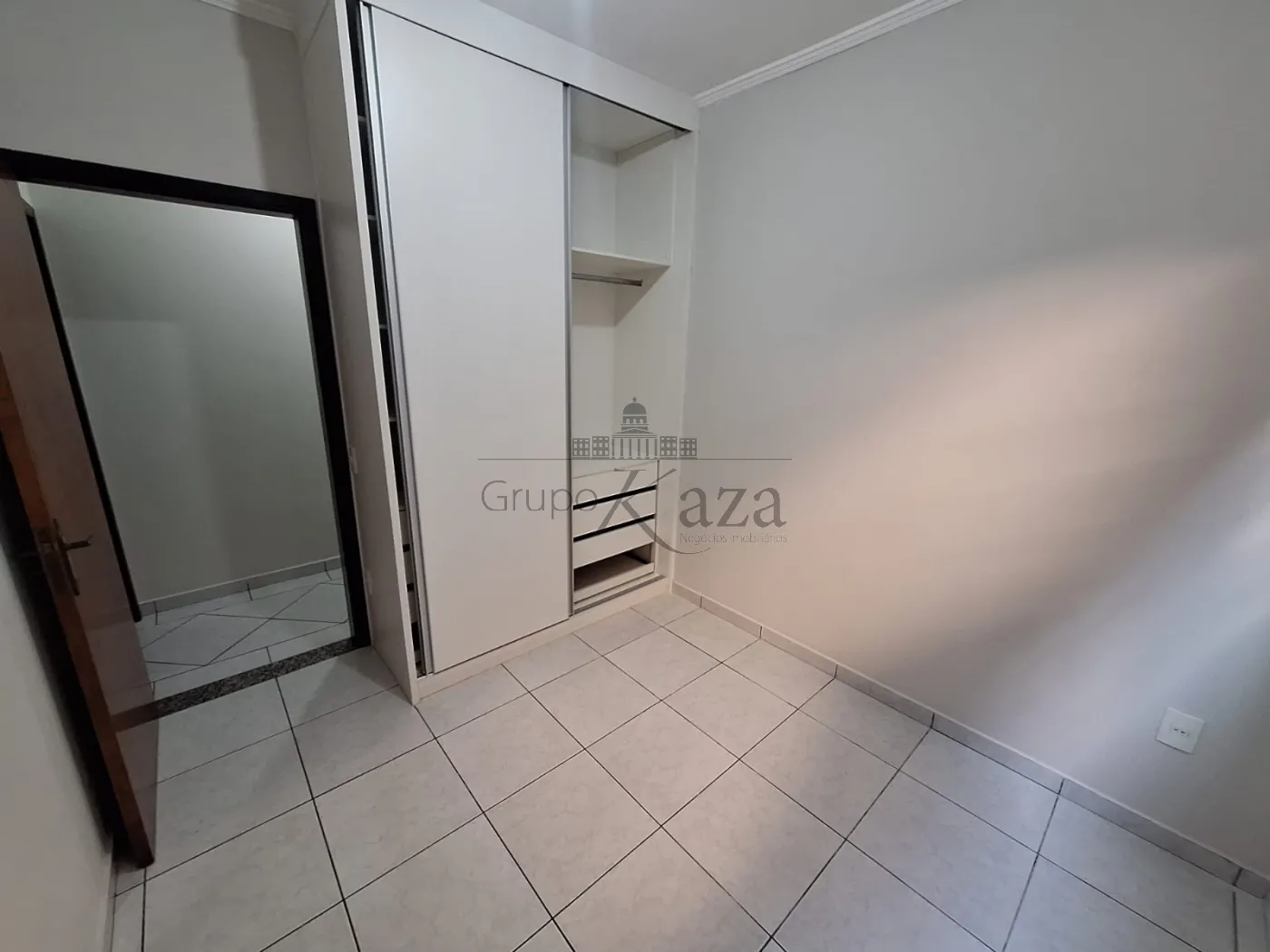 Foto 11 de Casa Sobrado em Residencial Bosque dos Ipês, São José dos Campos - imagem 11