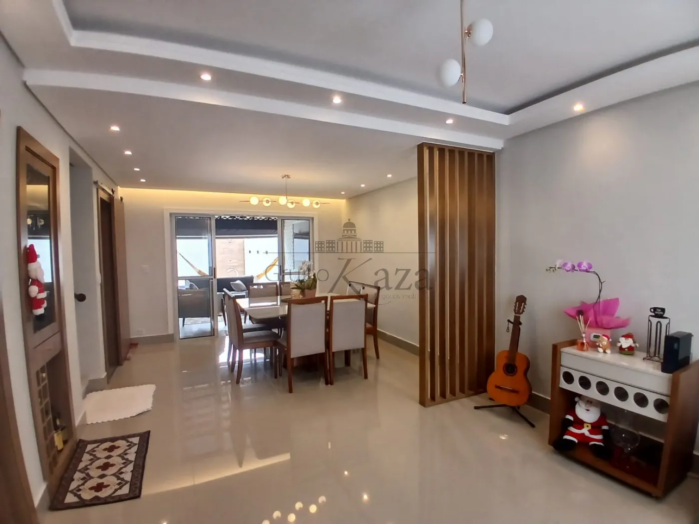 Foto 1 de Casa Condomínio em Vila Branca, Jacareí - imagem 1
