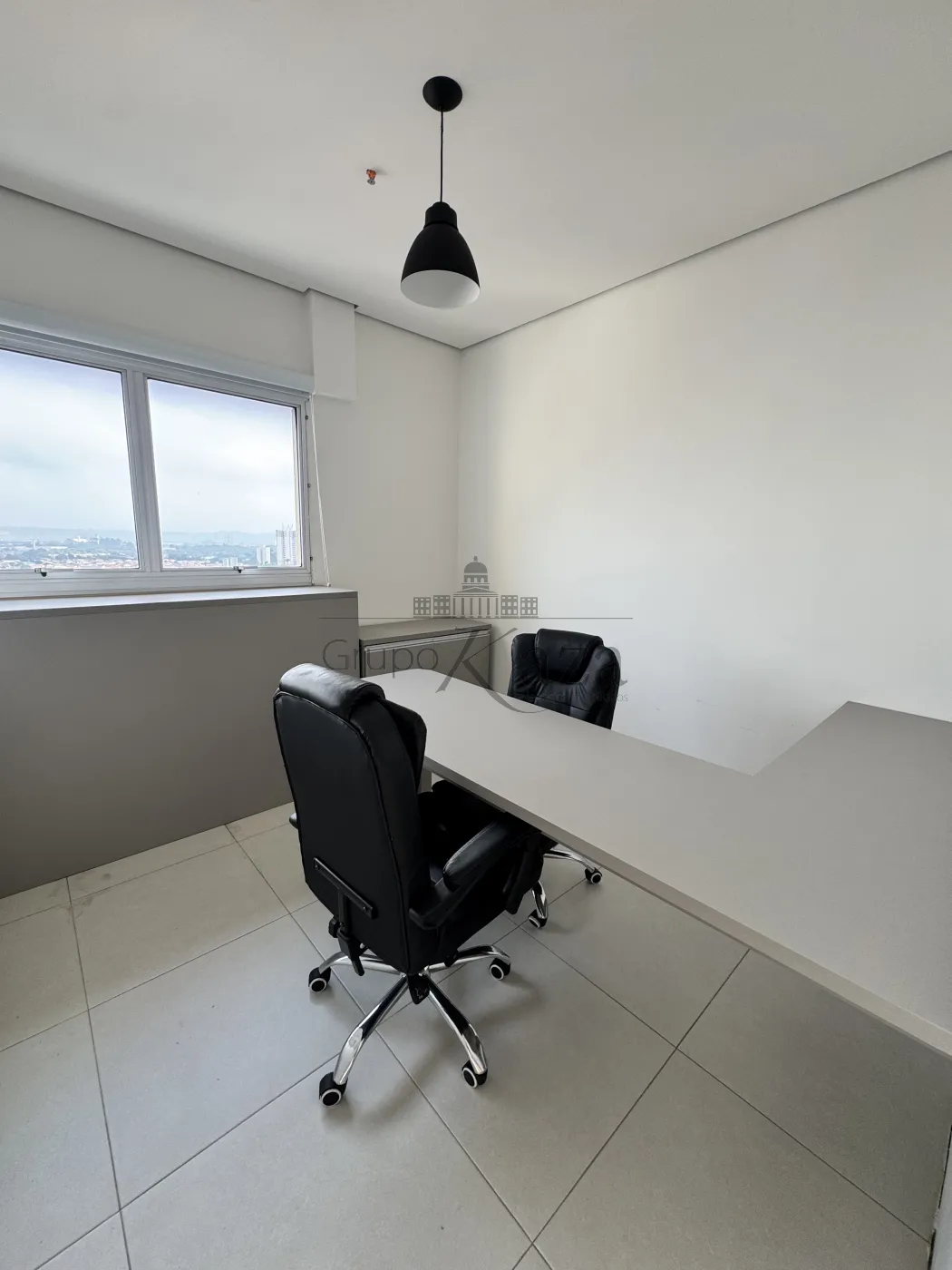 Foto 3 de Comercial Sala Condomínio em Centro, Jacareí - imagem 3