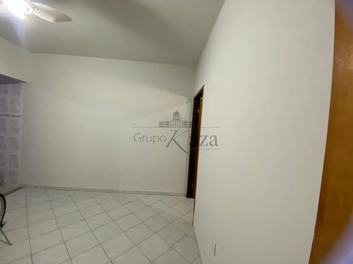 Foto 1 de Casa Padrão em Vila Indústrial, São José dos Campos - imagem 1